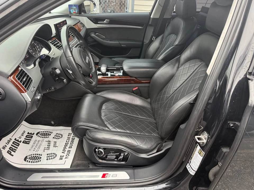 2013 Audi D4 S8 - Image 9 of 19