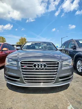 2013 Audi S8 Sedan 4D
