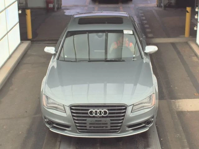 2013 Audi D4 S8 - Image 6 of 12