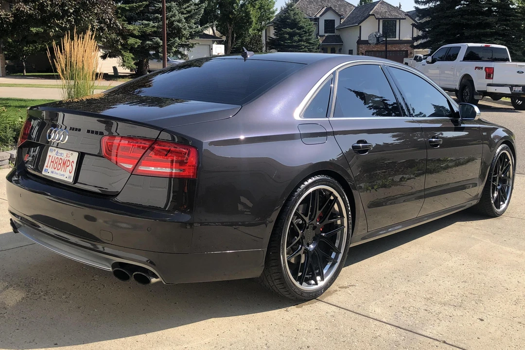 2013 Audi D4 S8 - Image 4 of 13
