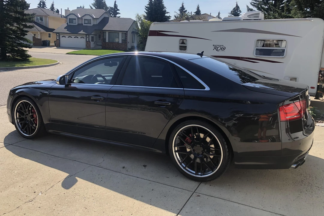 2013 Audi D4 S8 - Image 7 of 13