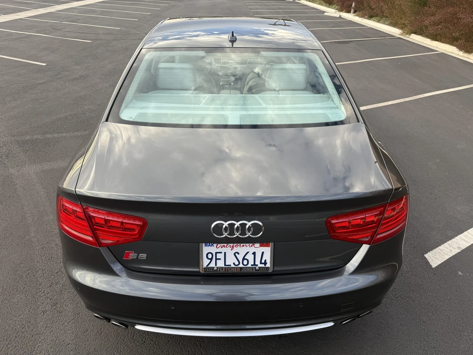 2013 Audi D4 S8 - Image 18 of 31