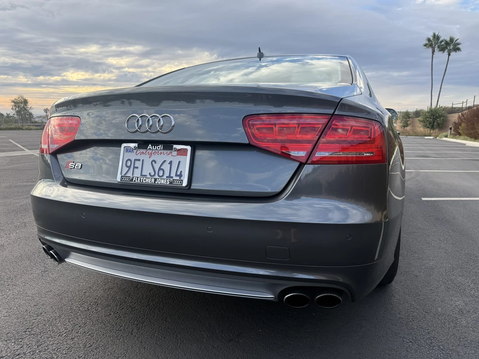 2013 Audi D4 S8 - Image 21 of 31