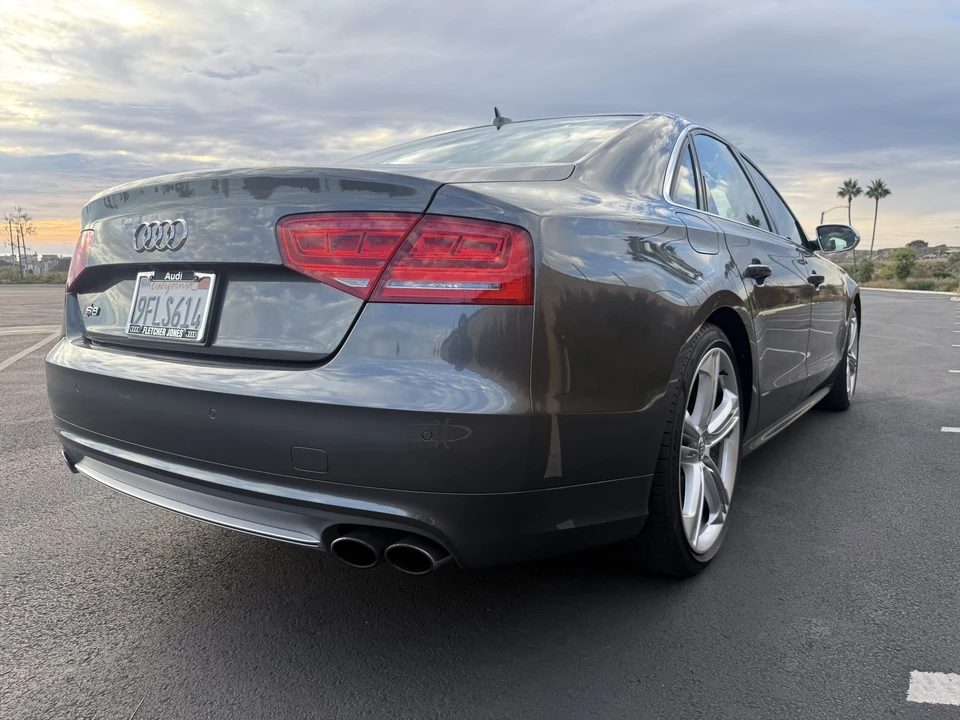 2013 Audi D4 S8 - Image 22 of 31