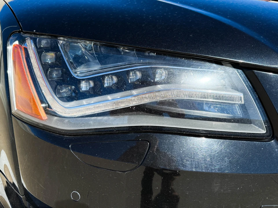 2013 Audi D4 S8 - Image 10 of 31