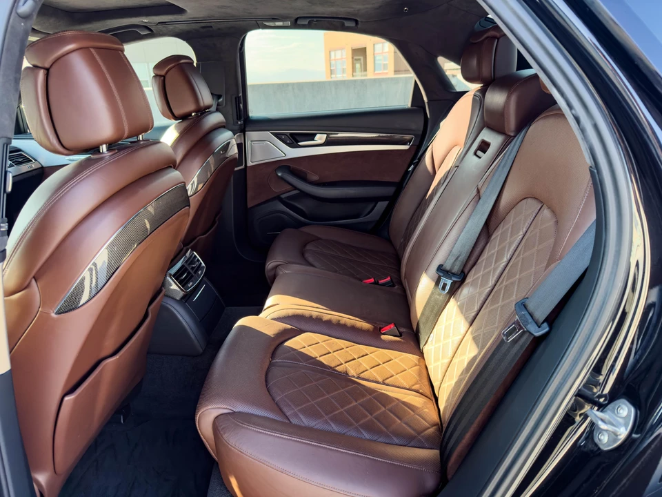 2013 Audi D4 S8 - Image 31 of 31