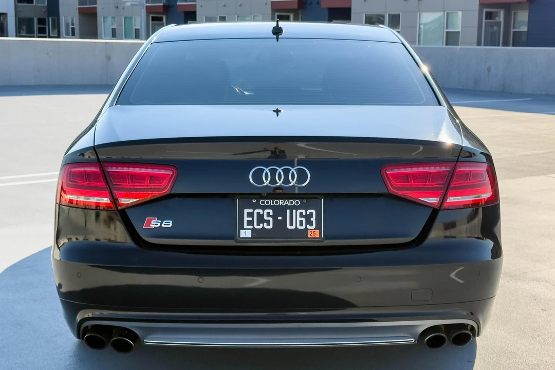 2013 Audi D4 S8 - Image 5 of 31