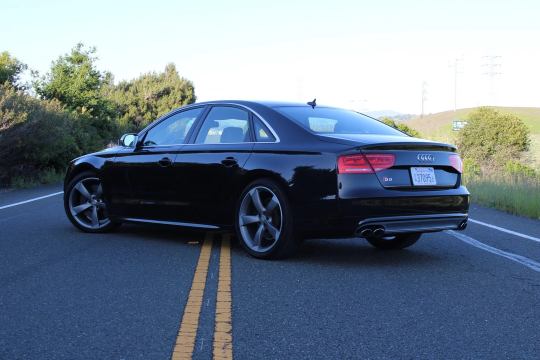 2013 Audi D4 S8 - Image 26 of 31