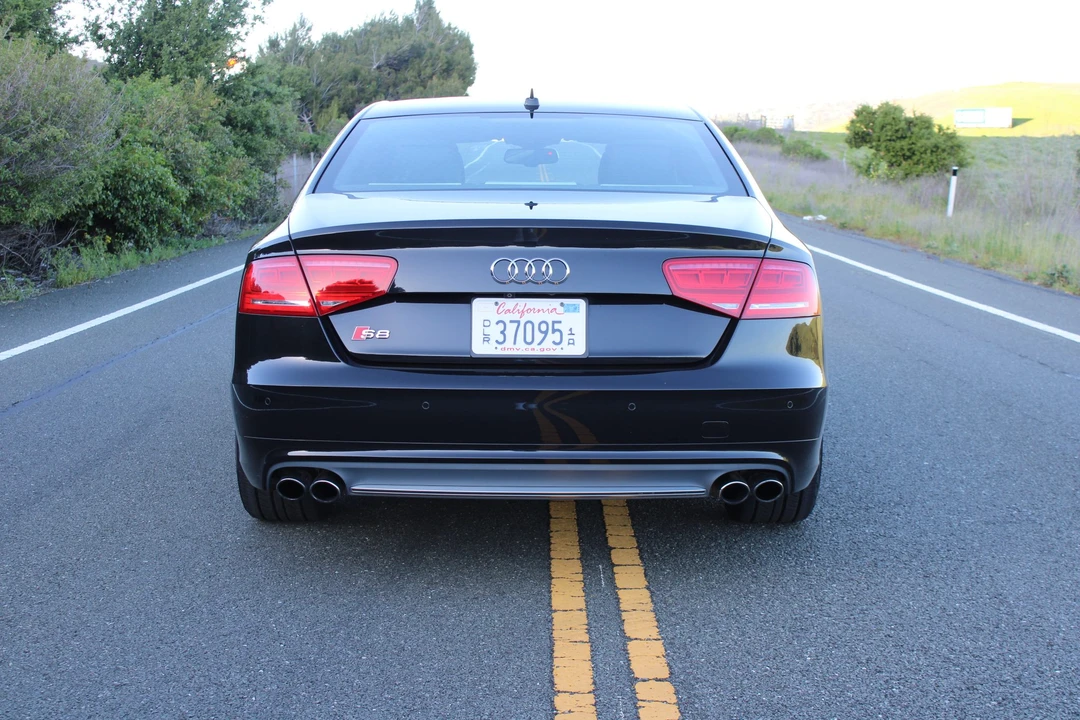 2013 Audi D4 S8 - Image 23 of 31