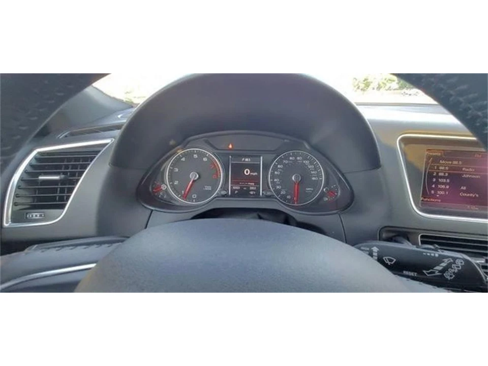 2013 Audi 8R SQ5 - Image 10 of 27