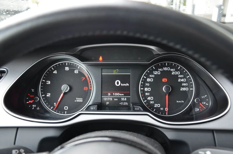 2013 Audi B8 A4 - Image 10 of 19