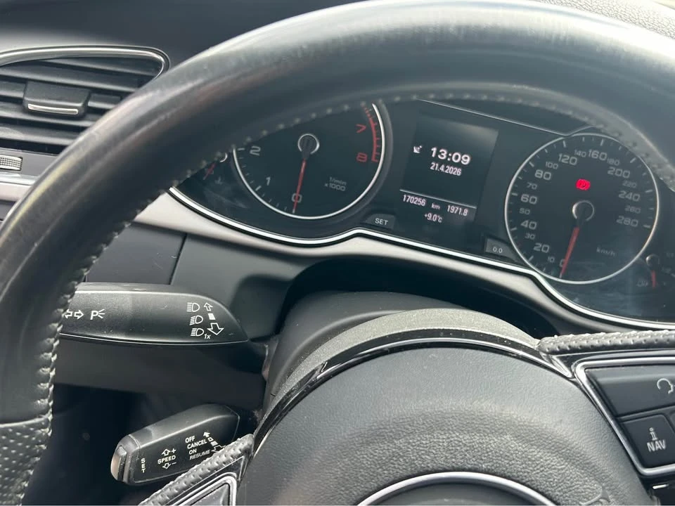 2013 Audi B8 A4 - Image 7 of 9