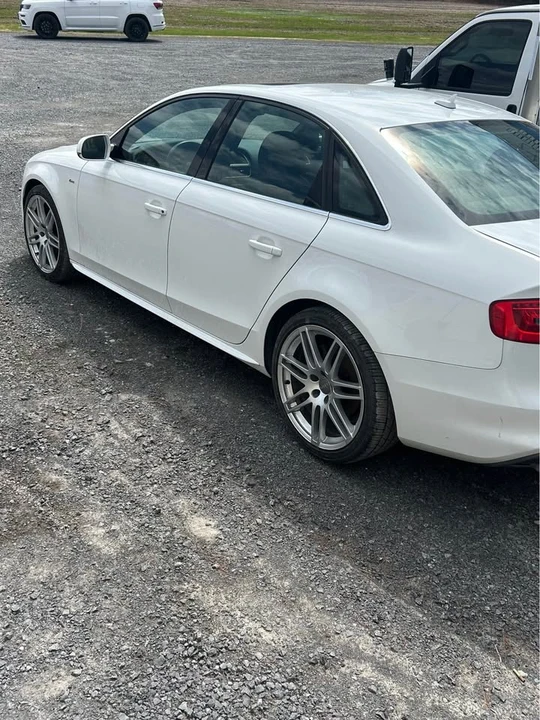 2013 Audi B8 A4 - Image 2 of 9