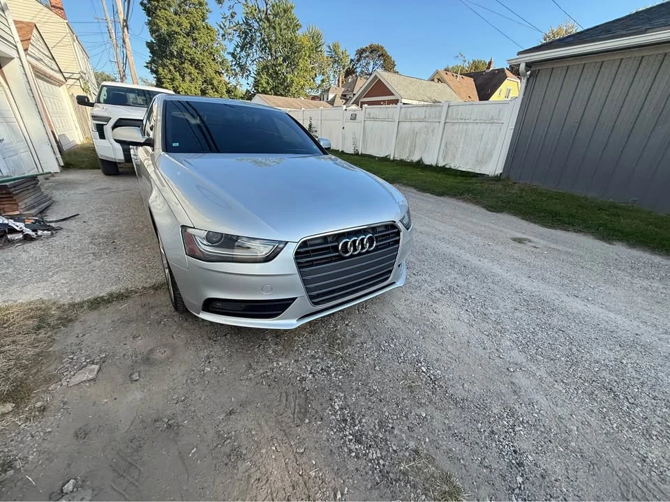 2013 Audi B8 A4 - Image 4 of 8