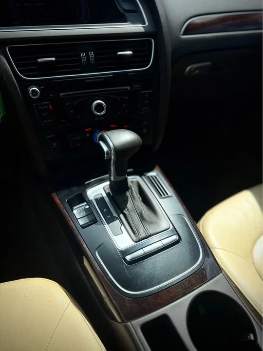 2013 Audi B8 A4 - Image 7 of 9