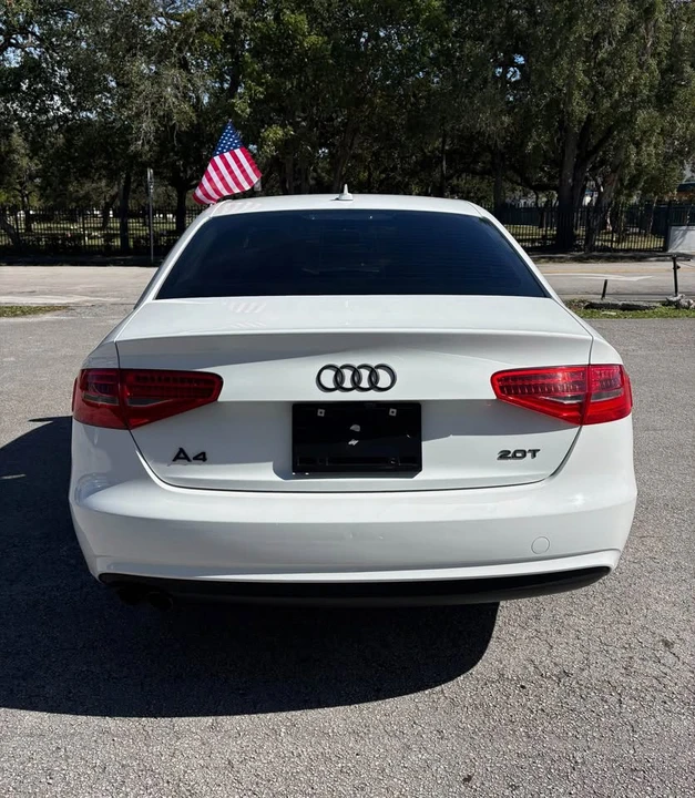 2013 Audi B8 A4 - Image 7 of 19