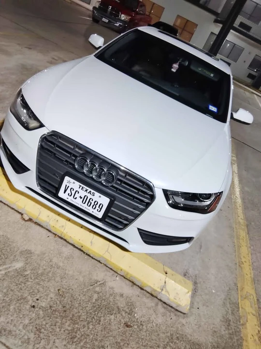 2013 Audi B8 A4 - Image 2 of 2