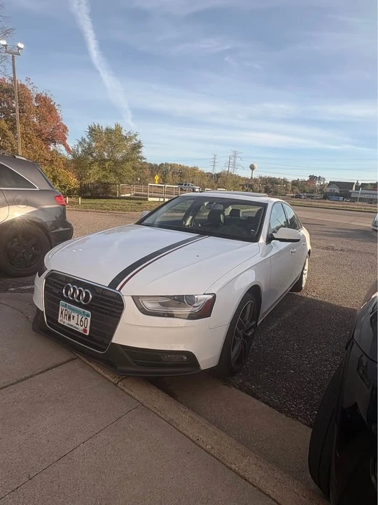 2013 Audi B8 A4 - Image 2 of 3