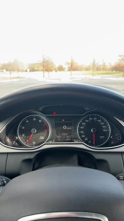 2013 Audi B8 A4 - Image 2 of 8