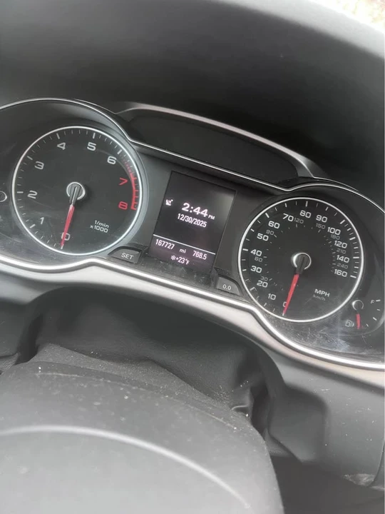 2013 Audi B8 A4 - Image 7 of 16