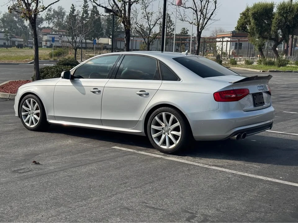 2013 Audi B8 A4 - Image 9 of 14