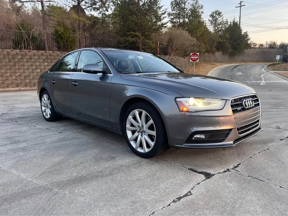 2013 Audi B8 A4 - Image 2 of 13