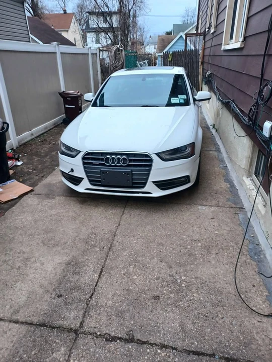 2013 Audi B8 A4 - Image 2 of 8