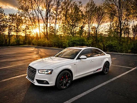 2013 Audi A4 2.0T Quattro Premium Sedan