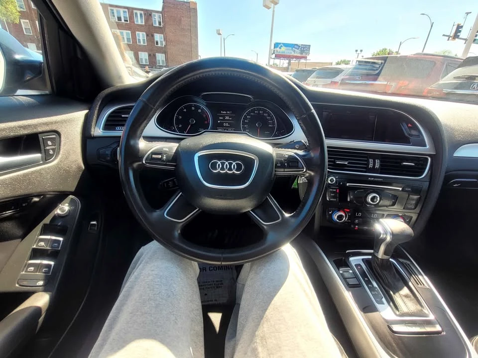 2013 Audi B8 A4 - Image 9 of 18
