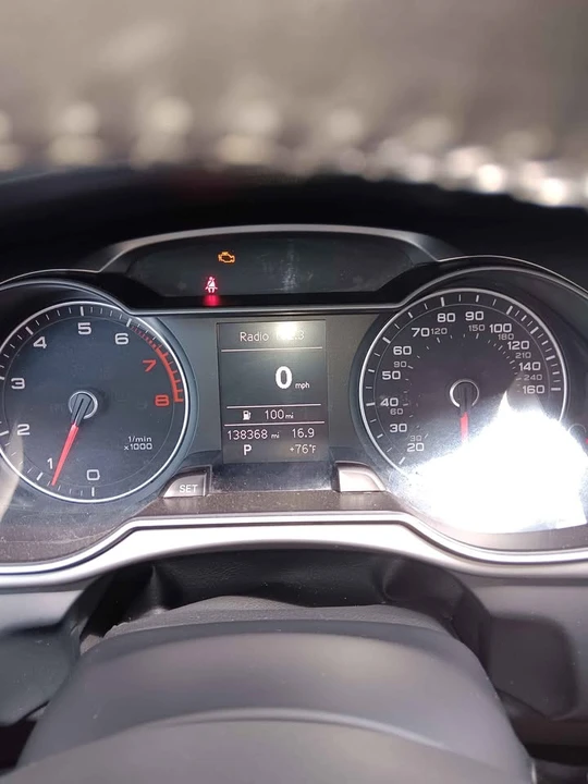2013 Audi B8 A4 - Image 7 of 12