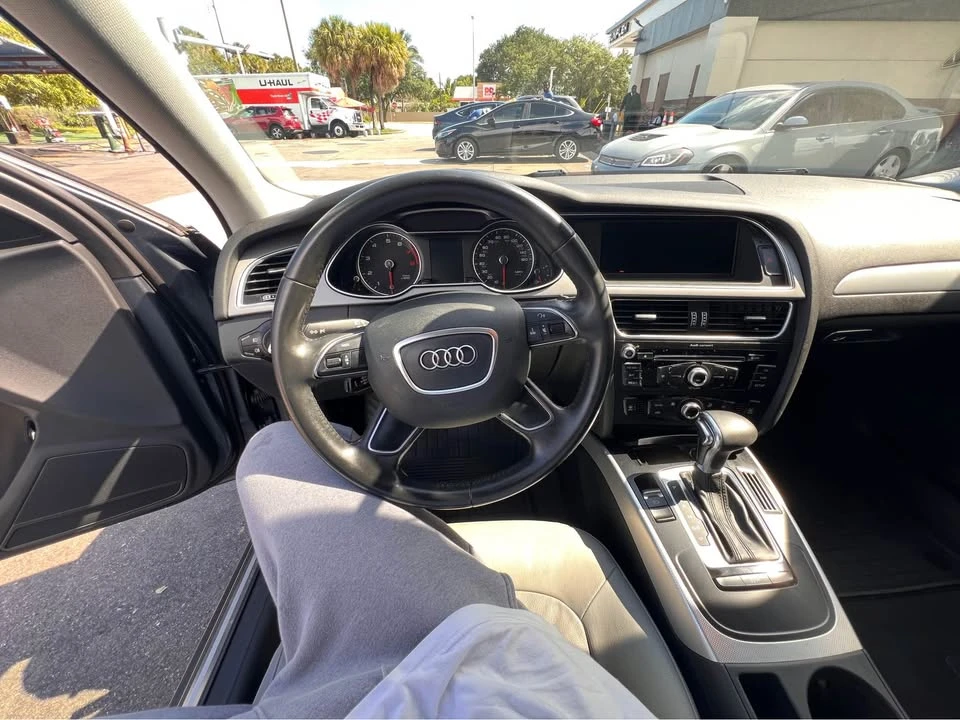 2013 Audi B8 A4 - Image 7 of 10