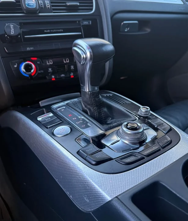 2013 Audi B8 A4 - Image 8 of 19
