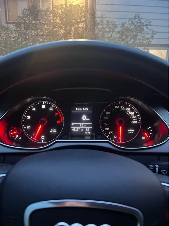 2013 Audi B8 A4 - Image 8 of 12