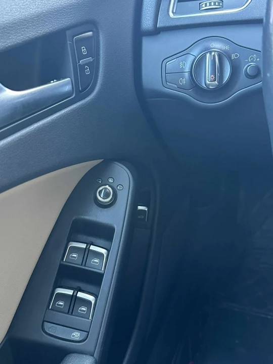 2013 Audi B8 A4 - Image 11 of 20