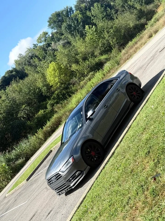 2013 Audi Allroad - Image 2 of 3