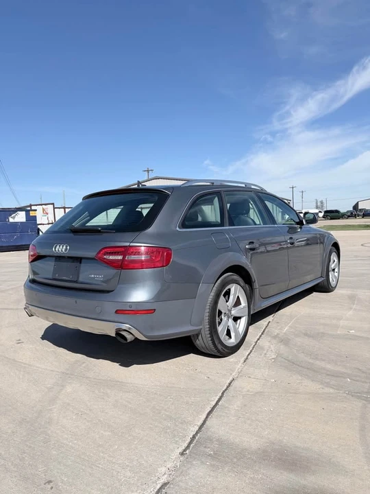 2013 Audi B8 A4 - Image 2 of 13