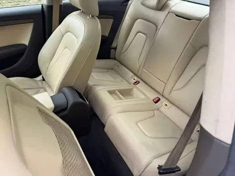 2013 Audi B8 A5 - Image 6 of 8