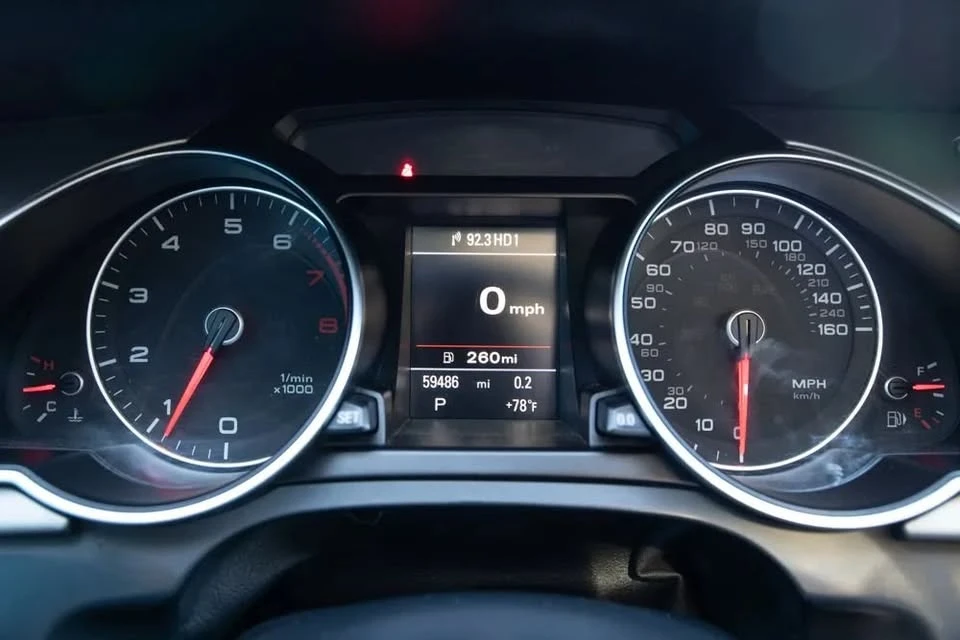 2013 Audi B8 A5 - Image 15 of 20