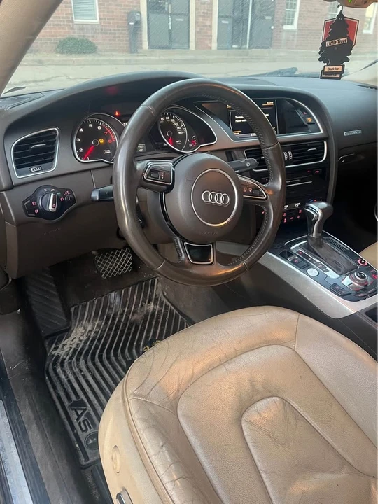 2013 Audi B8 A5 - Image 7 of 10