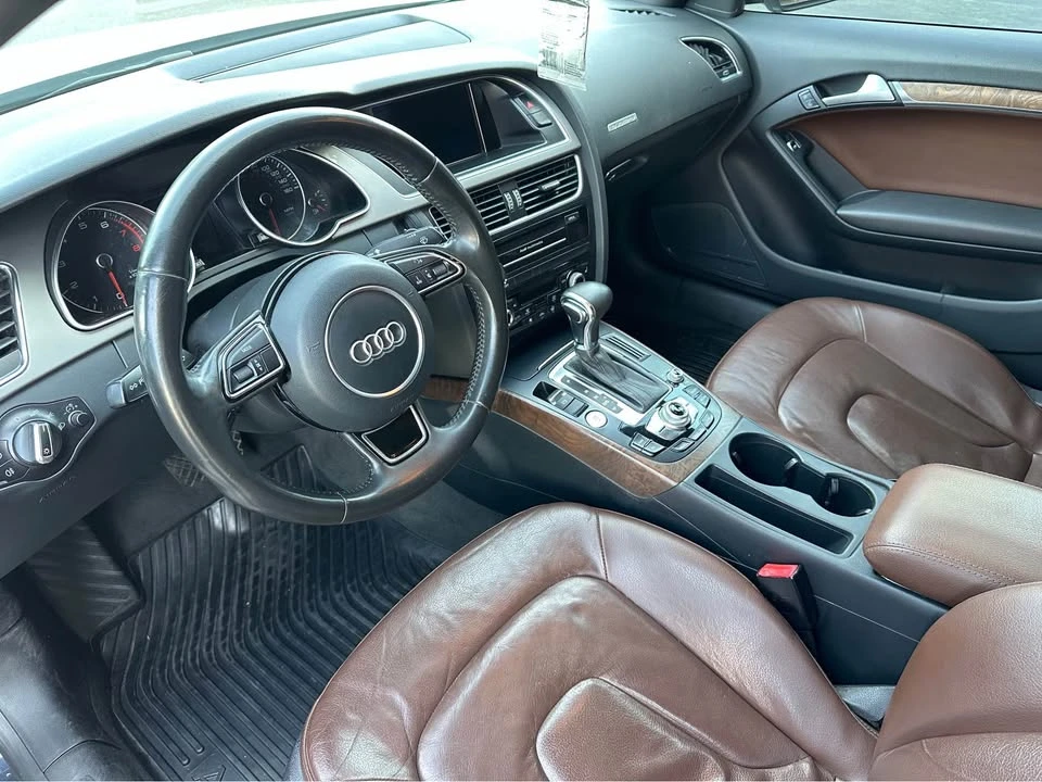 2013 Audi B8 A5 - Image 9 of 15