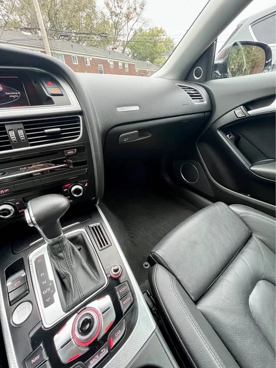 2013 Audi B8 A5 - Image 3 of 7