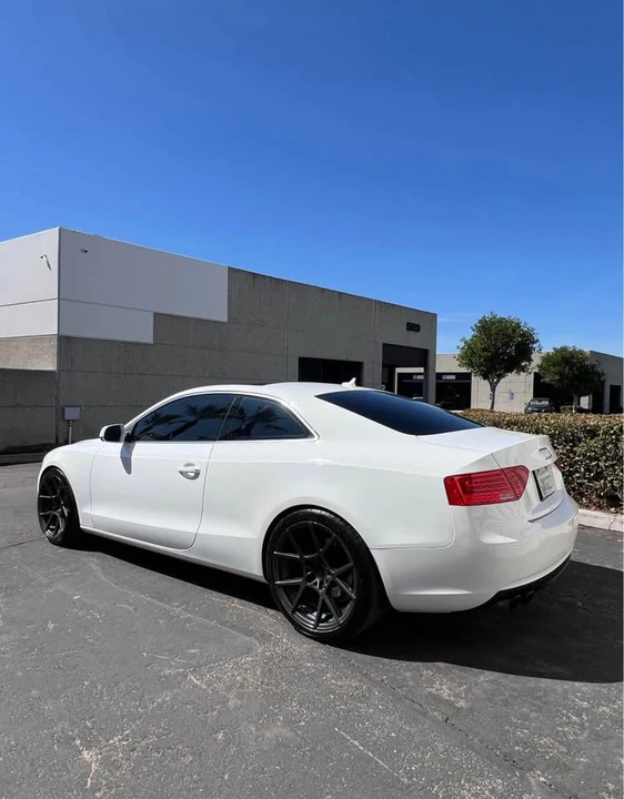 2013 Audi B8 A5 - Image 2 of 5