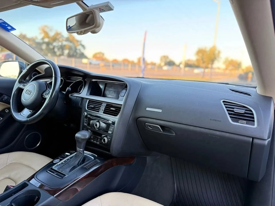 2013 Audi B8 A5 - Image 11 of 20