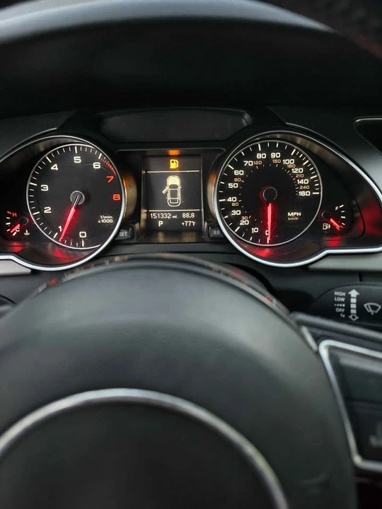 2013 Audi B8 A5 - Image 7 of 11