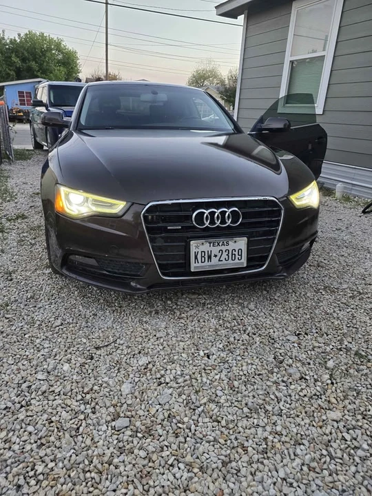 2013 Audi B8 A5 - Image 2 of 11