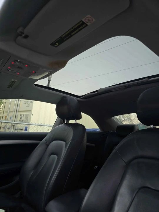 2013 Audi B8 A5 - Image 8 of 11
