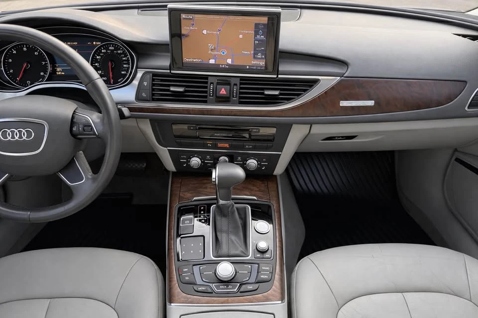 2013 Audi C7 A6 - Image 17 of 18