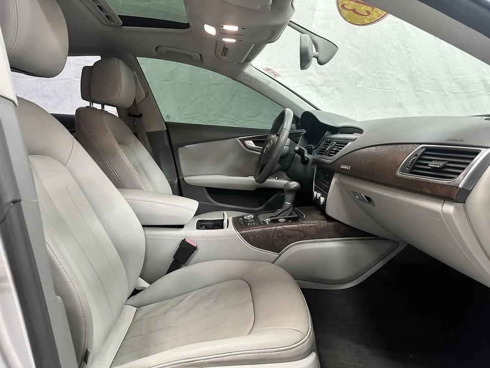 2013 Audi C7 A7 - Image 17 of 20