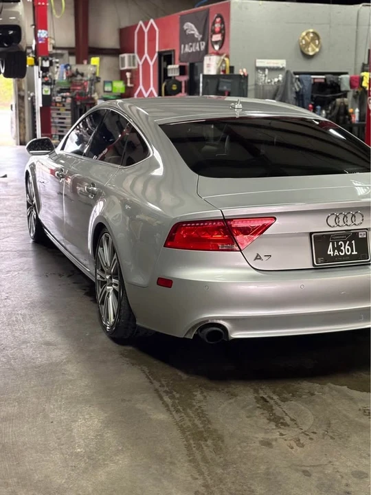 2013 Audi C7 A7 - Image 10 of 19