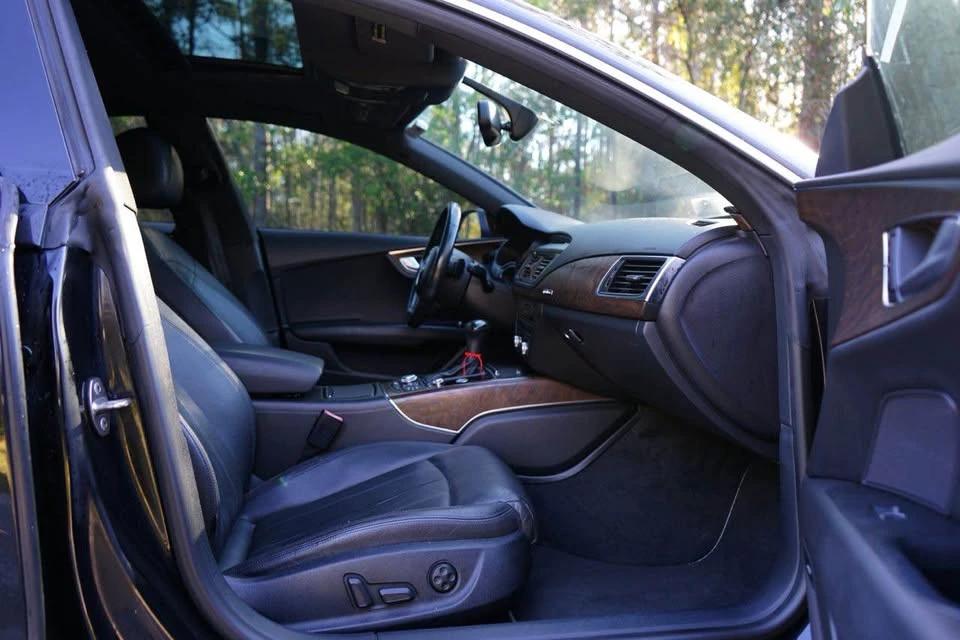 2013 Audi C7 A7 - Image 17 of 21